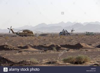 american-services-operation-eagle-claw-abandoned-and-wrecked-helicopters-DB8KP0